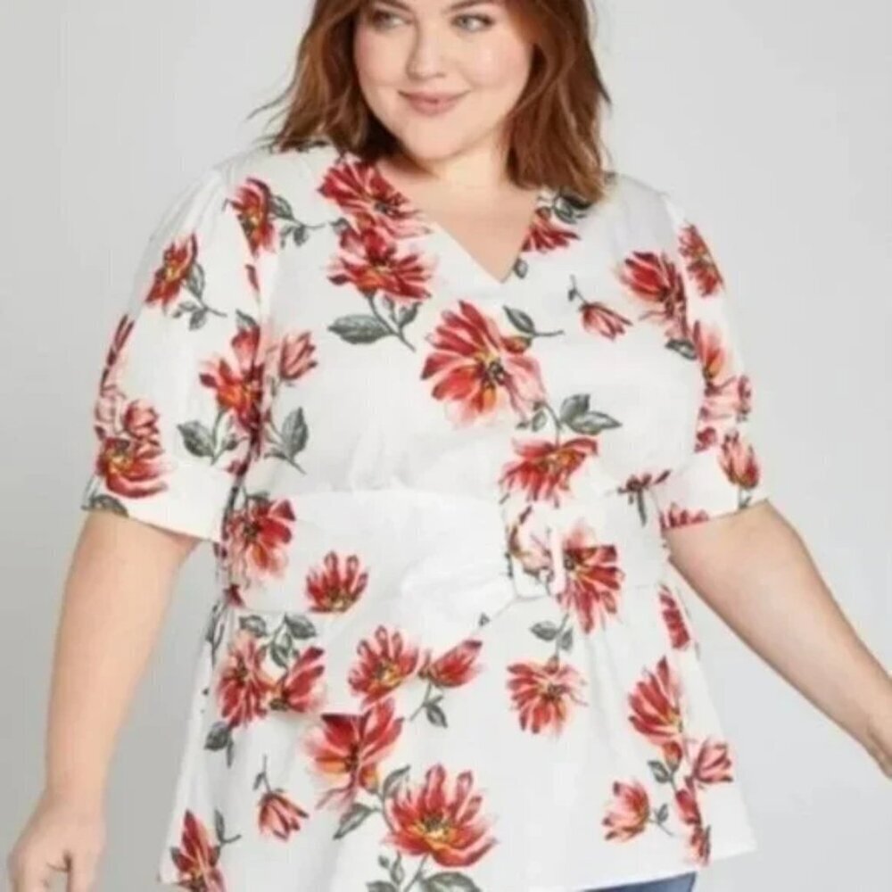 NWT Lane Bryant White Floral Print Belted Peplum Top in Size 26